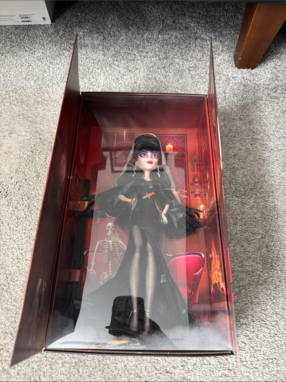 Monster High Elvira Skullector - Picture 2 of 7